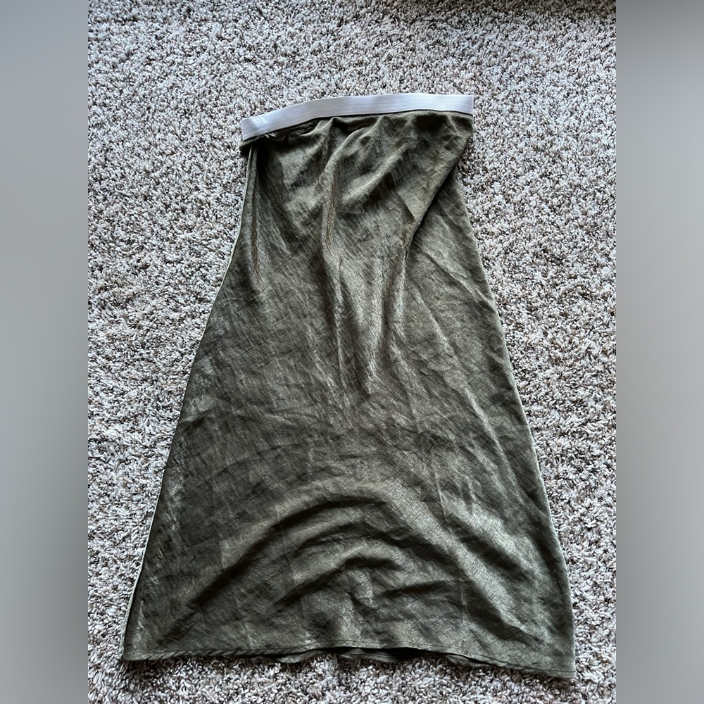 Bobeau green midi skirt with elastic waist